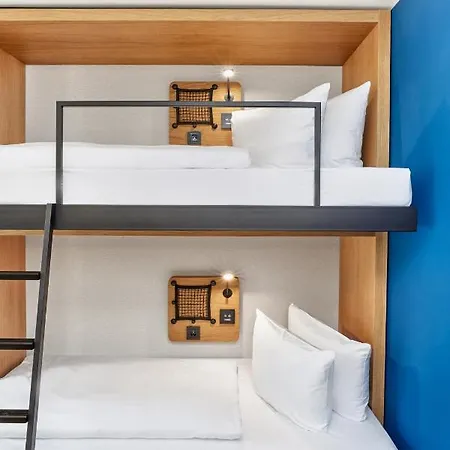 H2 Hotel 3*